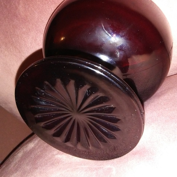 MCM Vintage 50s 60s Ruby Red Glass Dessert Dish Footed Bowl Christmas Holiday - Picture 3 of 7